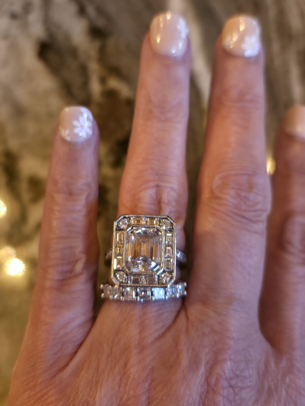 Debebians EMERALD HALO ENGAGEMENT RING. - Picture 11 of 11